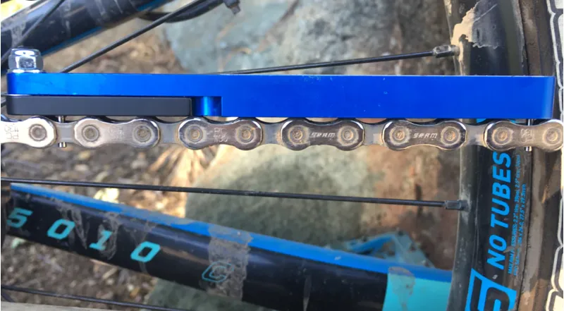 LeBycle Chain Wear Tool - Blue-1