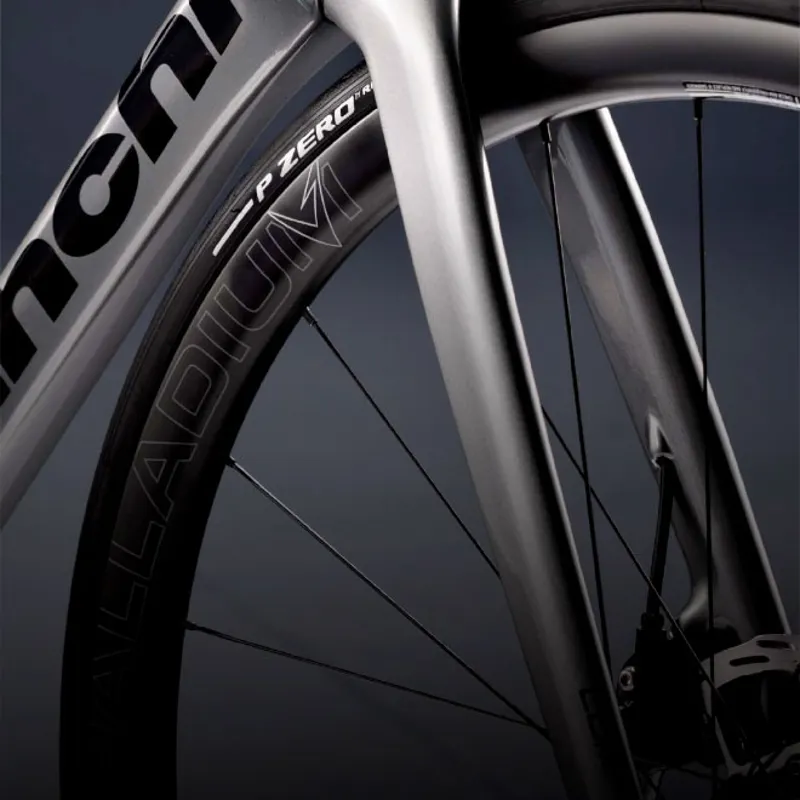 Bianchi Specialissima Comp Ultegra Di2 12sp Celeste Graphite-3