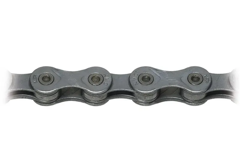 KMC E9 EPT 9-Speed 136 Link Chain in Silver