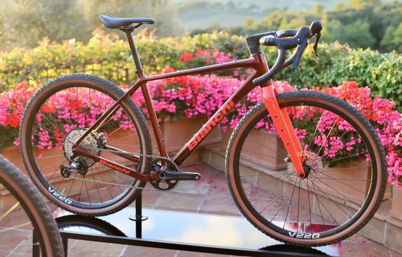 Bianchi Arcadex AL GRX 610 12sp Burgandy Coral Red Glossy-2