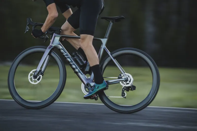 Giant SLR 2 50 Carbon Hookless Disc Brake Wheelset 700c Black-6