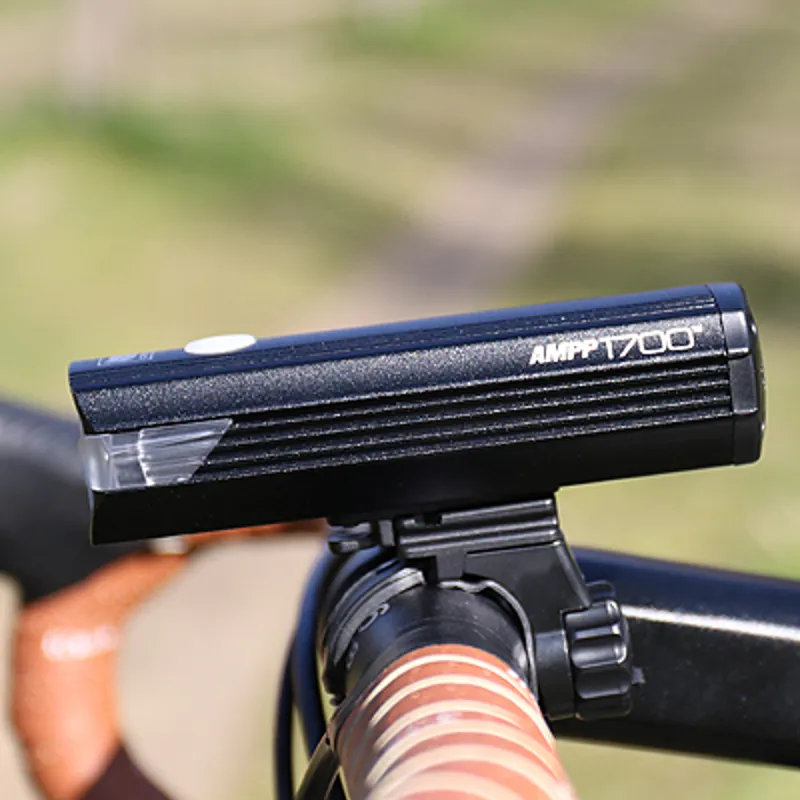 Cateye Ampp 1700 Front Bike Light: BLACK-4