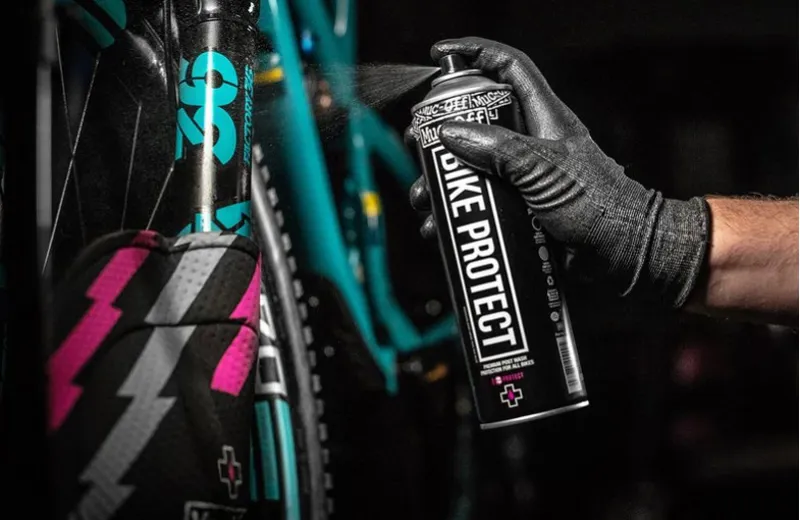 Muc Off Disc Brake Covers Bolt Black-3