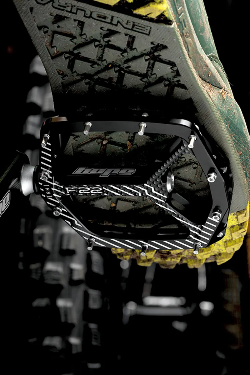 Hope F22 MTB Pedals - Pair - Black-1
