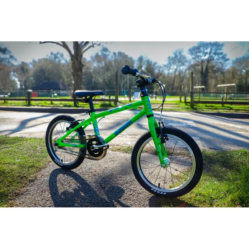 Squish 16 Light Alloy Childs Bike Green-2