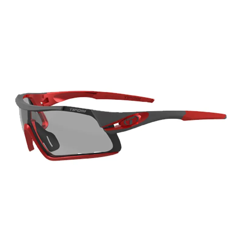 Tifosi Davos Fototec Lens Sunglass in Red
